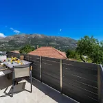 Holiday home Mirtula House